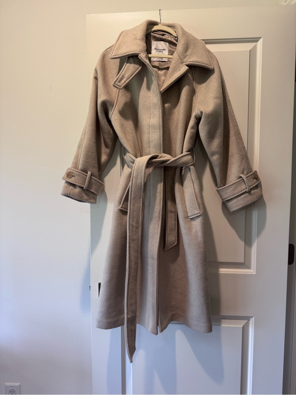 Abercrombie & Fitch Taupe Belted Wool-Blend Pea Coat, size small